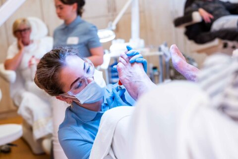 juniorSkills Austria – Fußpflege, Kosmetik und Massage juniorSkills Austria – Fußpflege, Kosmetik und Massage
