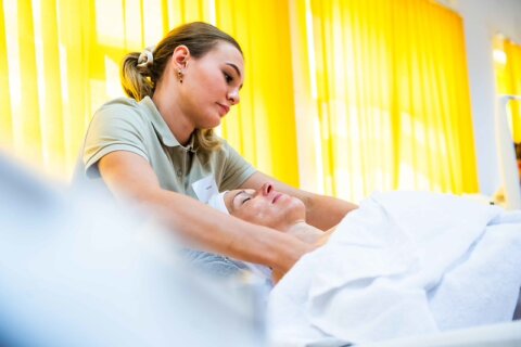 juniorSkills Austria – Fußpflege, Kosmetik und Massage juniorSkills Austria – Fußpflege, Kosmetik und Massage